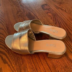 Bar III Gold Mules Modern Minimalist Design